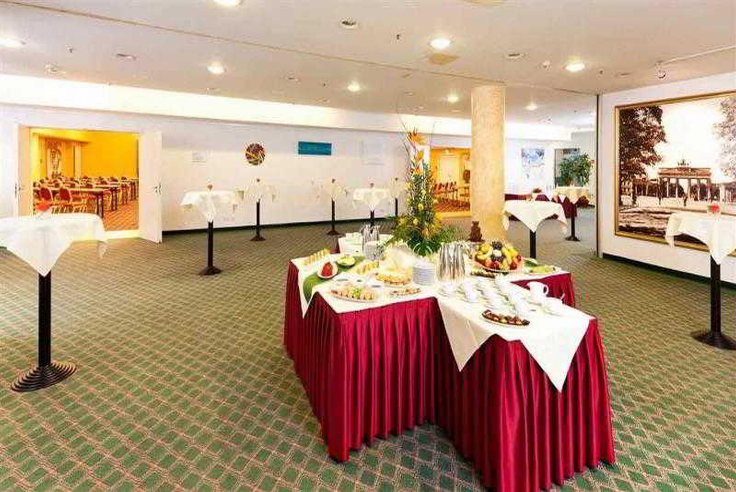 Mercure Tempelhof Hotel 4*