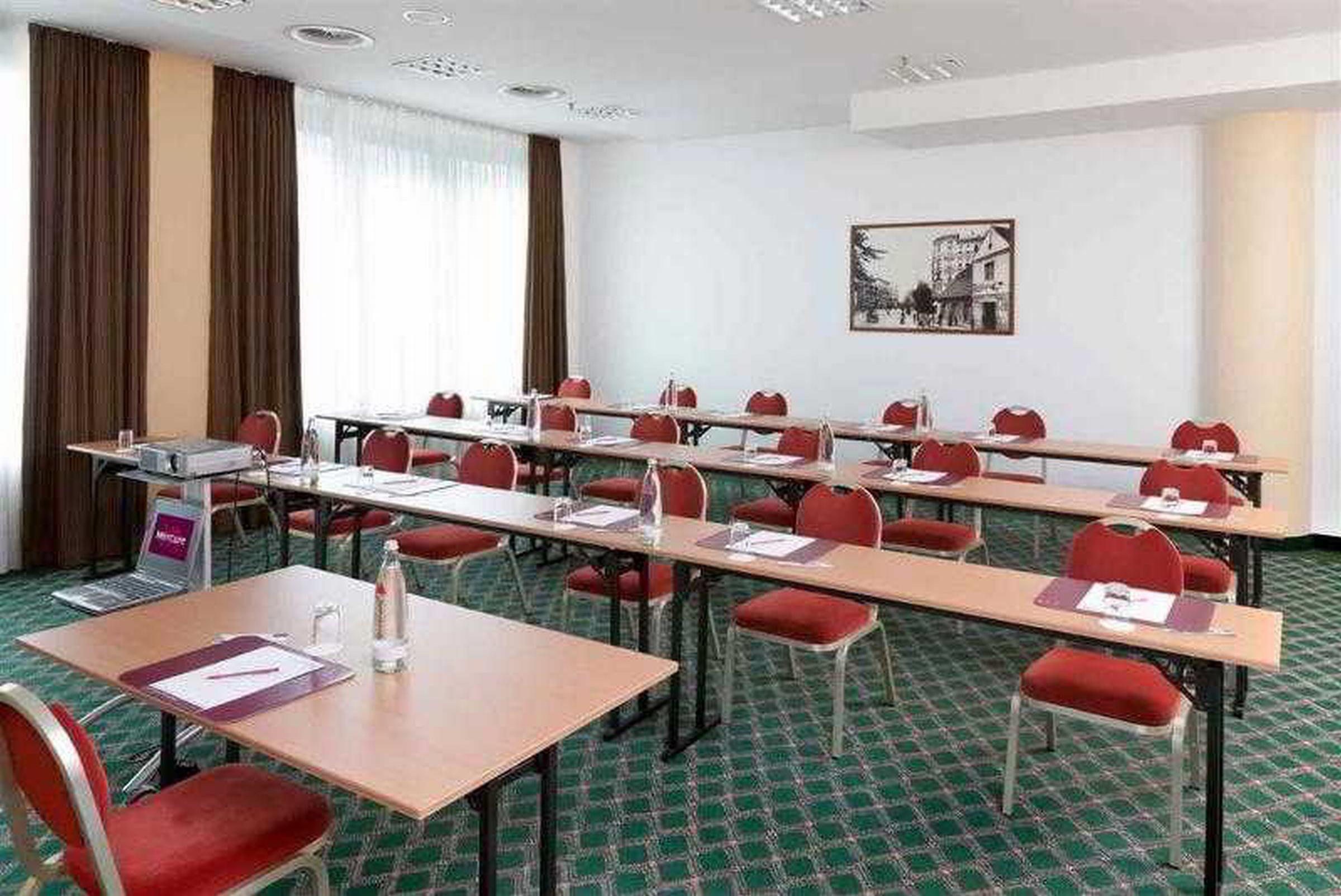 Hotel Mercure Tempelhof 4*